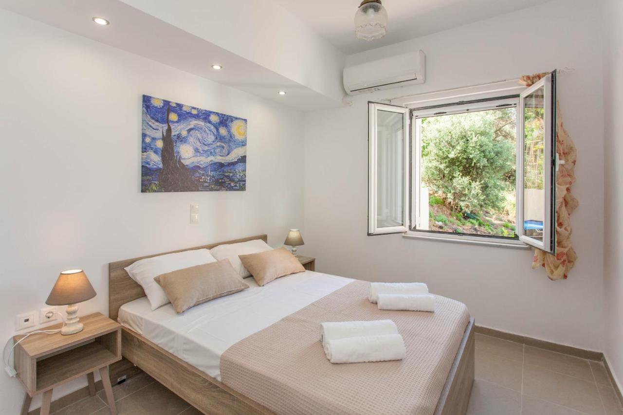 Hillside Seaview Apartment スタロス エクステリア 写真