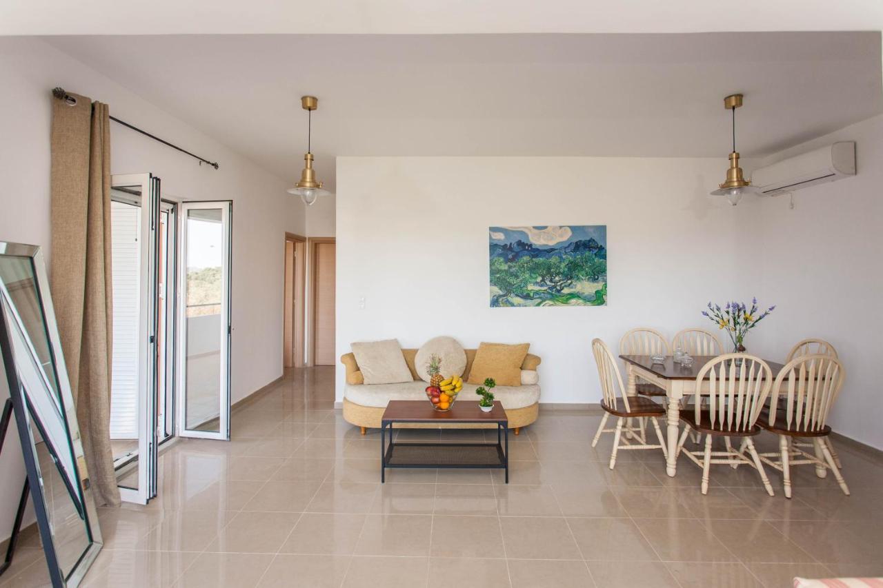 Hillside Seaview Apartment スタロス エクステリア 写真