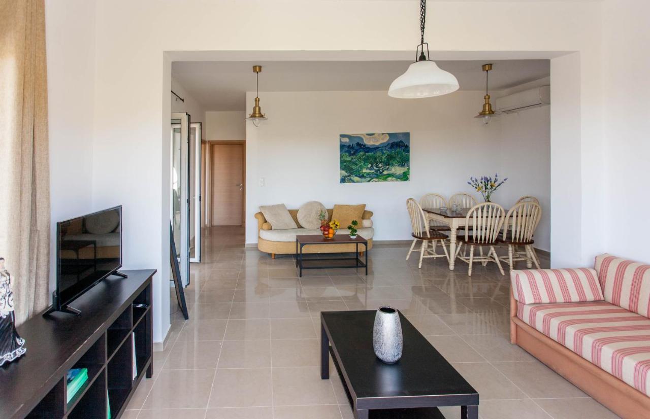 Hillside Seaview Apartment スタロス エクステリア 写真