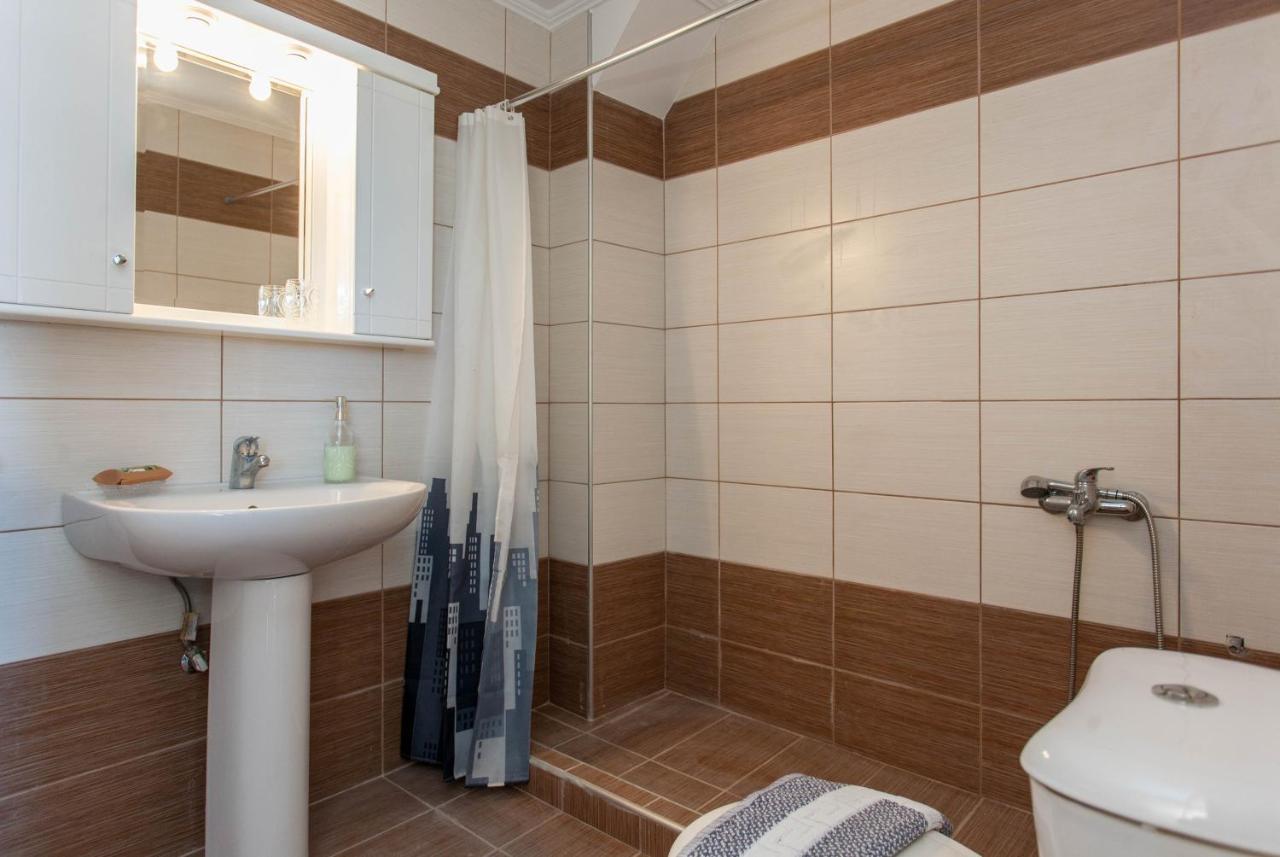 Hillside Seaview Apartment スタロス エクステリア 写真