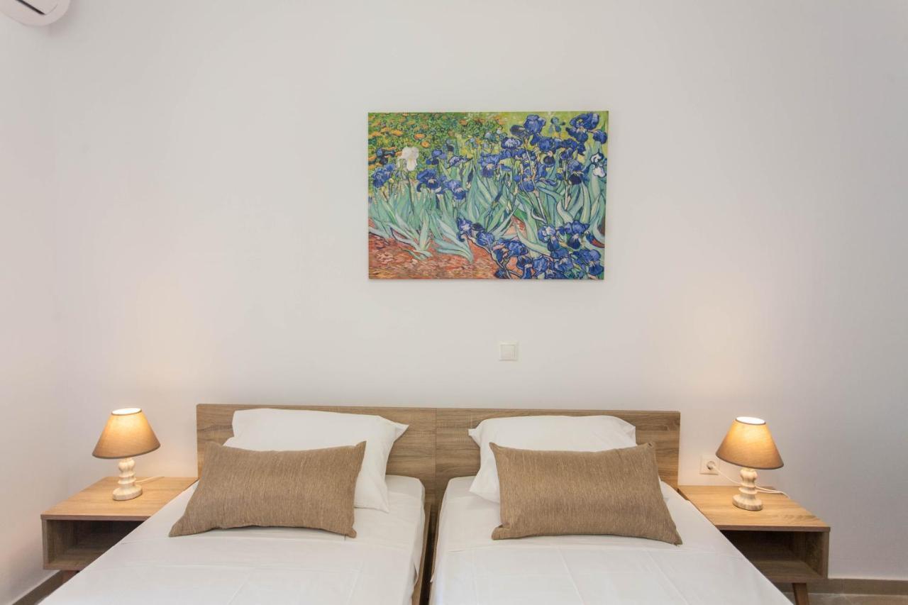 Hillside Seaview Apartment スタロス エクステリア 写真
