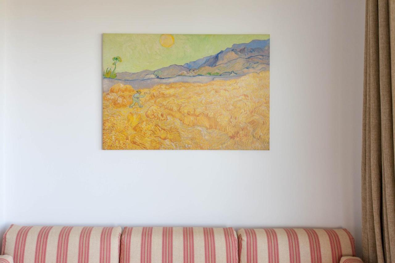Hillside Seaview Apartment スタロス エクステリア 写真