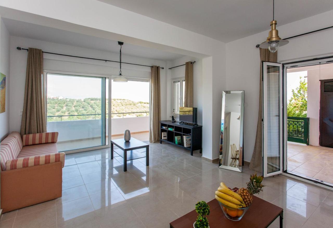 Hillside Seaview Apartment スタロス エクステリア 写真